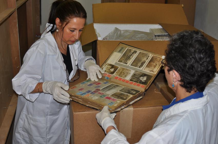Yad Vashem receives Yaffa Eliach's personal collection which was shipped in more than 500 archival containers weighing over a ton. 